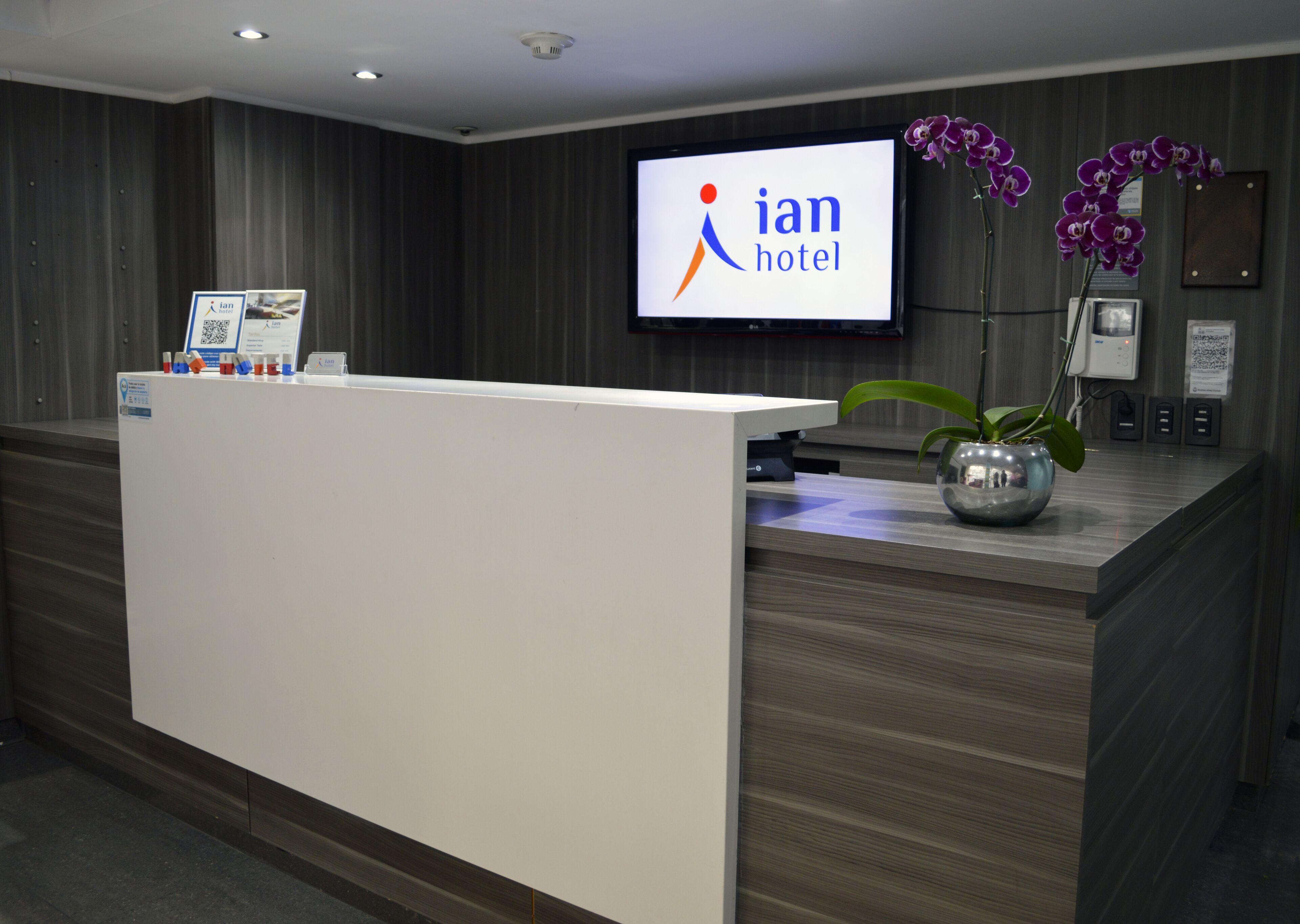 Ian Hotel — Photos 2